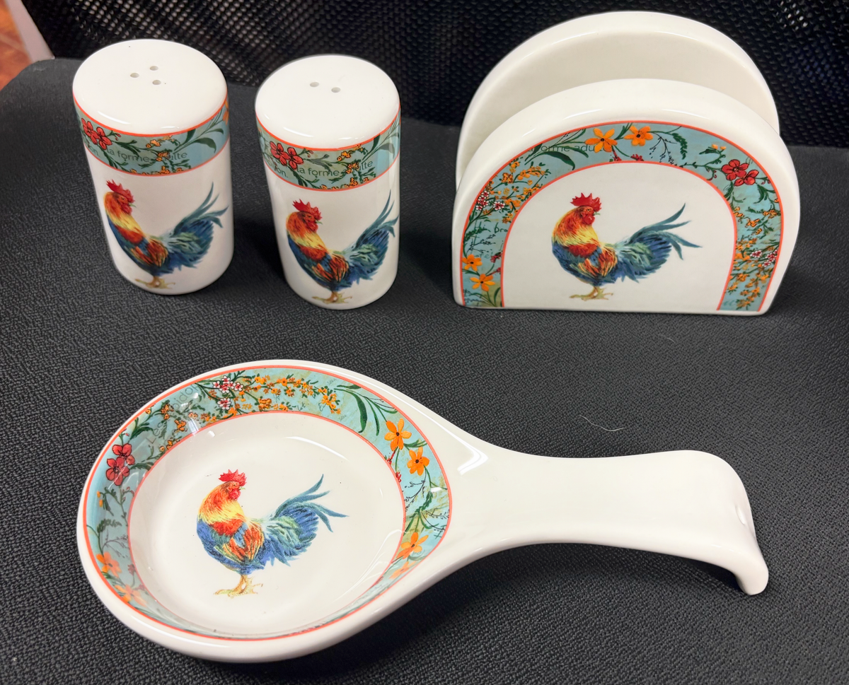 Rooster Dinner Set for Four