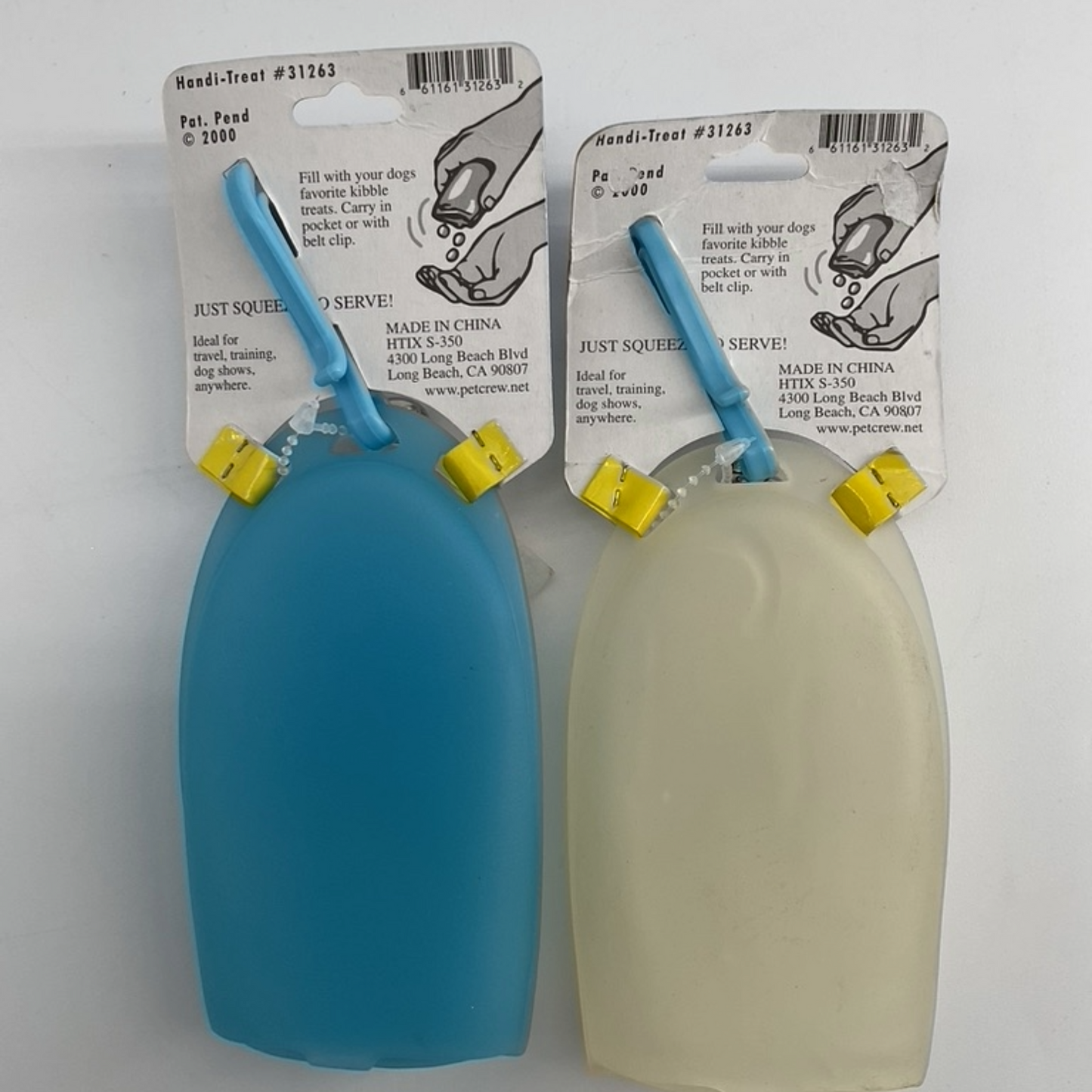 Handi Treat Signal Bell Light Blue made of plastic for dogs