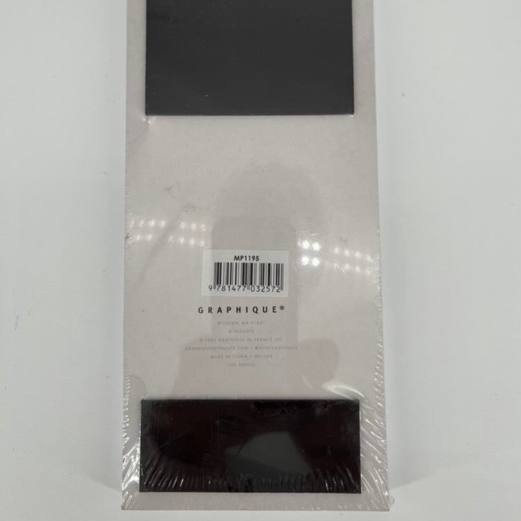 Bloc de notas magnético Graphique – Lista de compras y comestibles de Peanuts Gang – Divertida lista de tareas decorativas – Regalo perfecto para inauguración de la casa – 100 hojas arrancables (4 x 9,25 x 0,5 pulgadas)