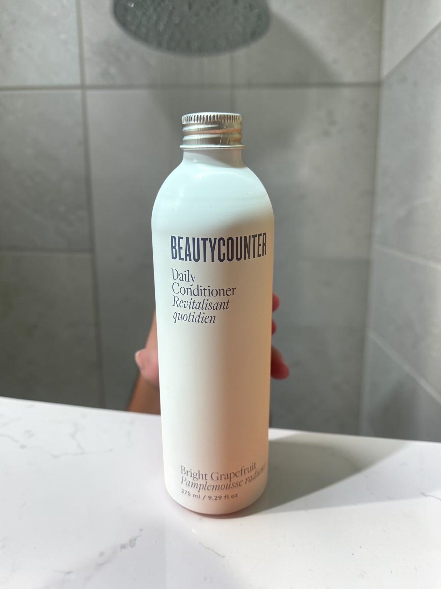 Beautycounter Daily Conditioner Refill in the Bright Grapefruit Scent (275 ml / 9.29 fl oz) (Brand New with Box)